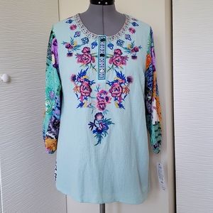 Calessa Embroidered 3/4 Sleeve Top Tunic Size PXL NWT
